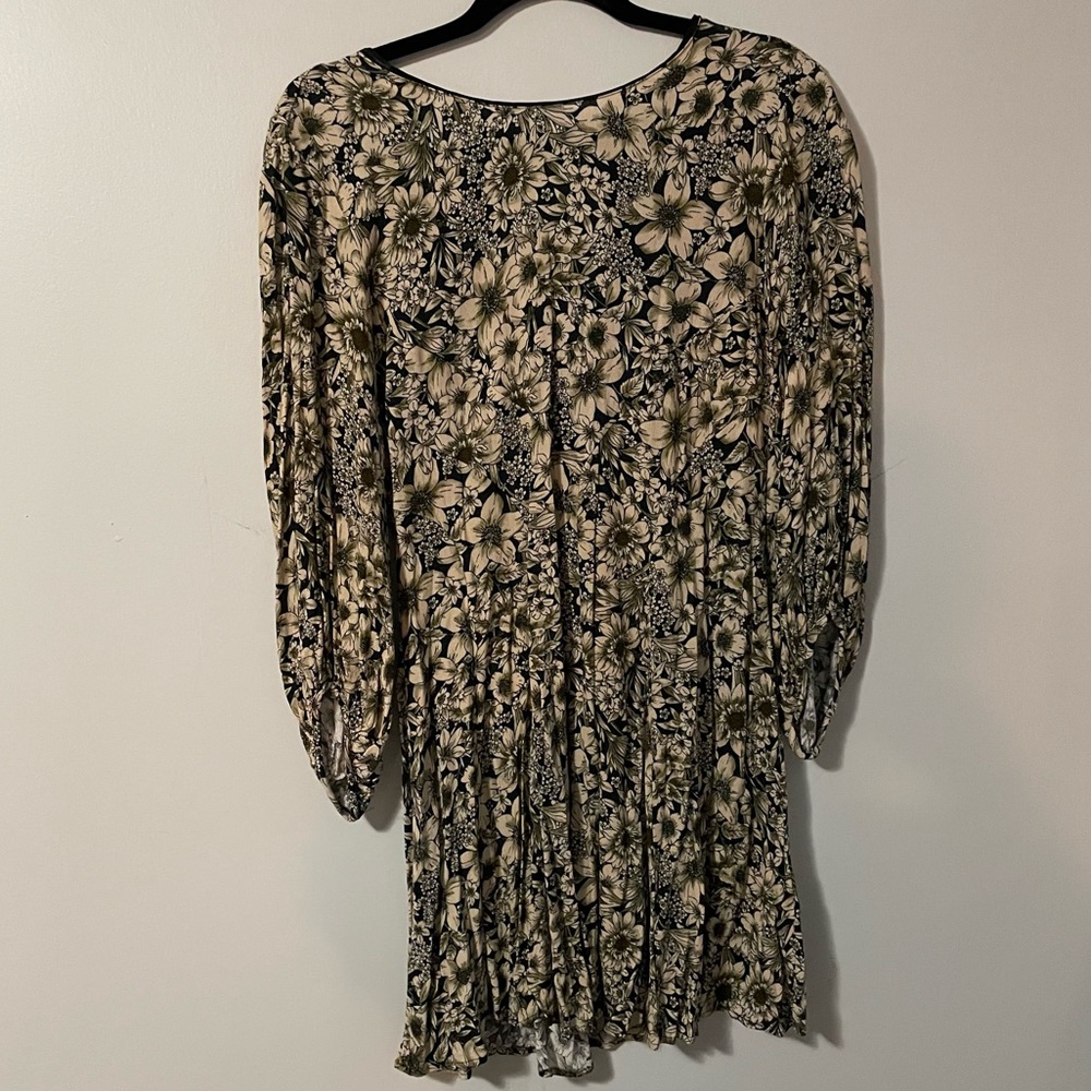 Zara Mini Long sleeve mini floral dress